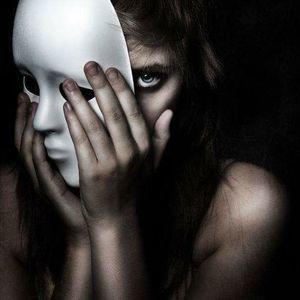 Meet your Posher, Leticia